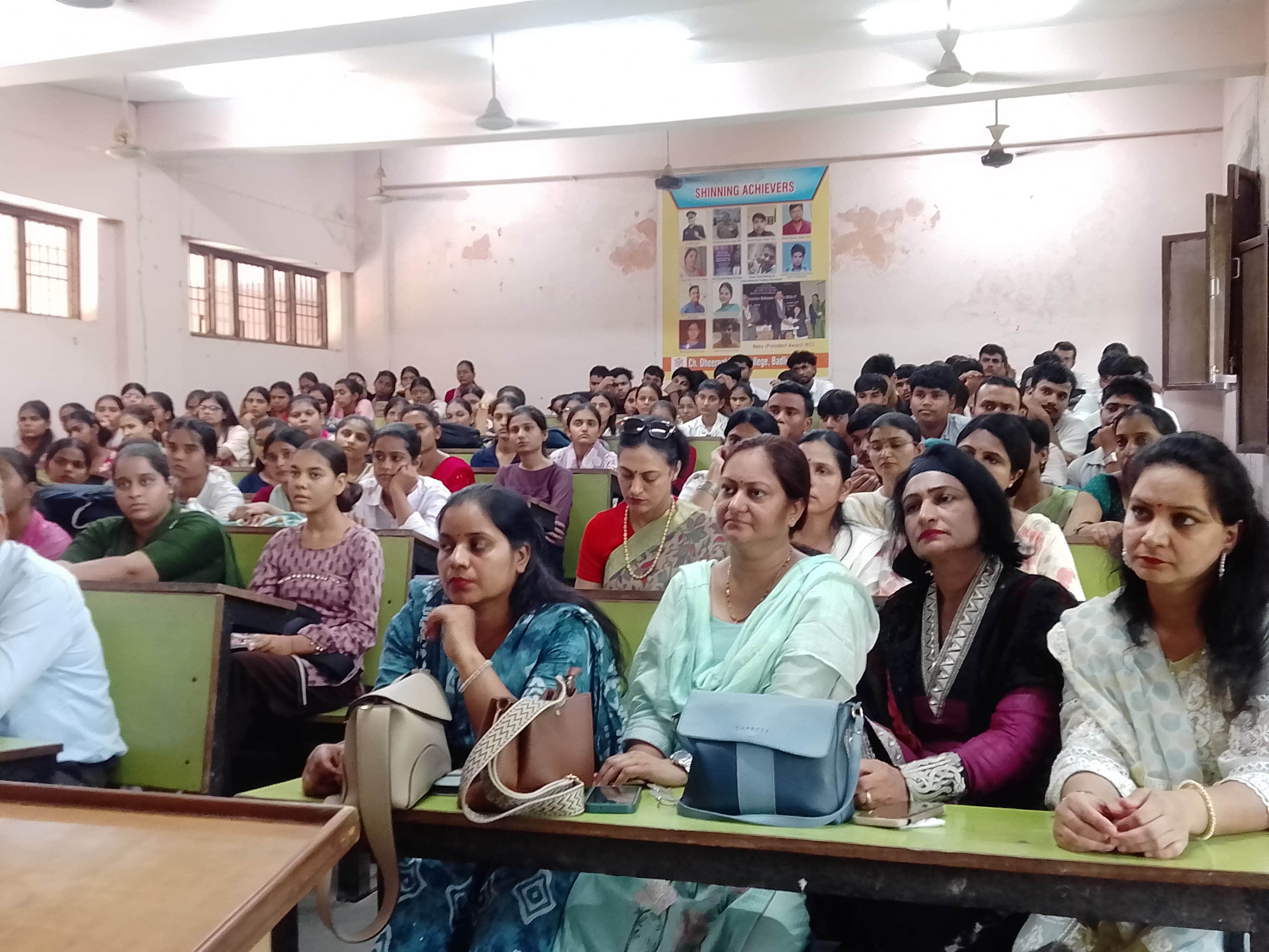 फोटो कैप्शन 72: ‘सेवा मेरा योगदान’’’’ अभियान के तहत आयोजित साइबर सुरक्षा जागरूकता कार्यक्रम में
