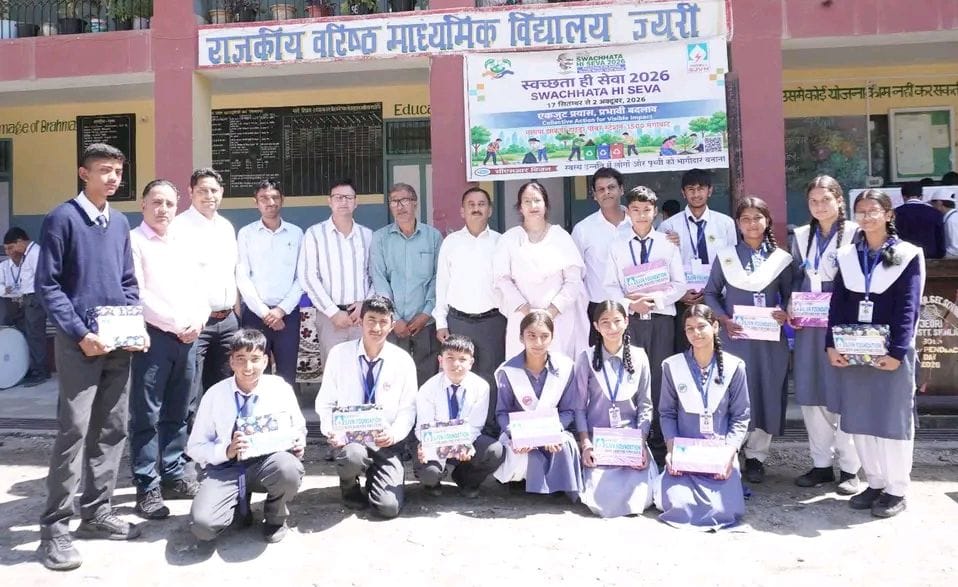 Students took to the streets to spread the message of water conservation and cleanliness