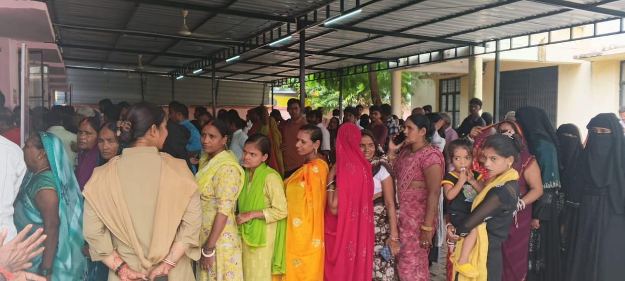 The state of the district hospital... patients waiting longer for tests than for treatment.