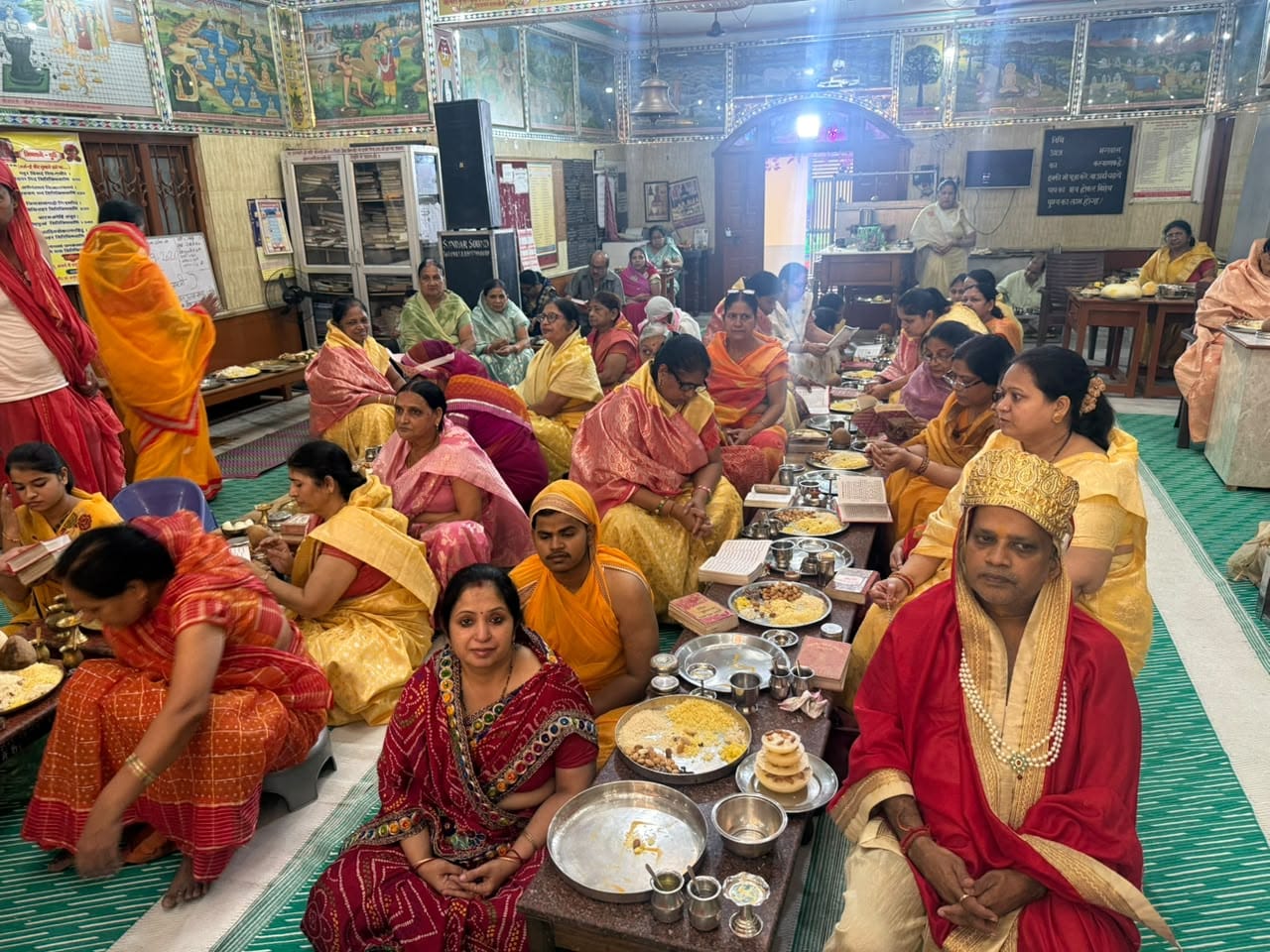 सरधना। आदर्श नगर स्थित चंद्रप्रभु दिगंबर जैन मंदिर में भाद्रपद शुक्ल अष्टमी के अवसर पर मोक्ष कल