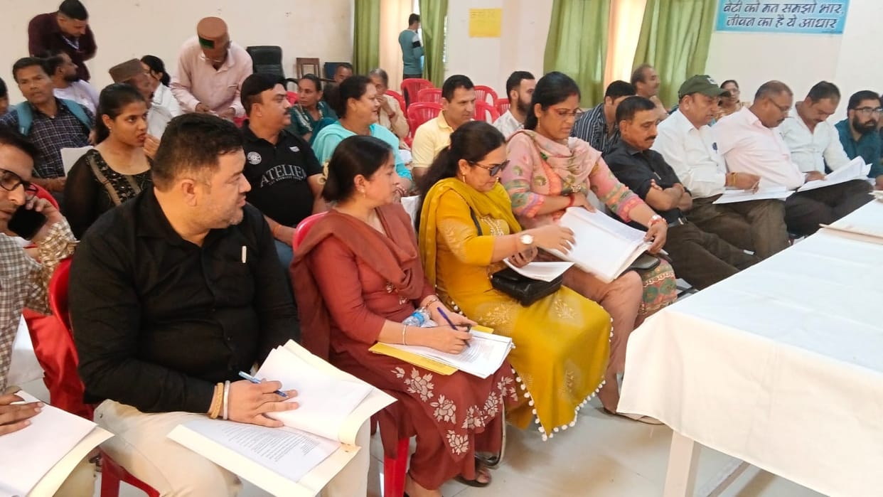 rogi kalyan samiti meeting in dadhahu hospital