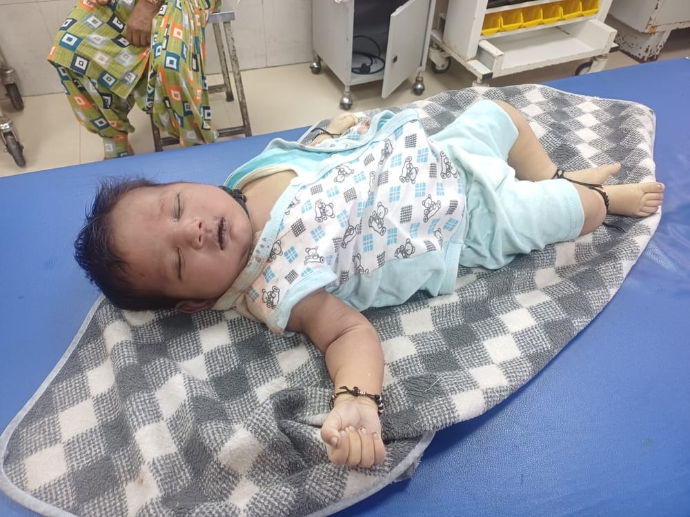 One-month-old infant dies after milk gets stuck in windpipe; blood oozes from mouth.
