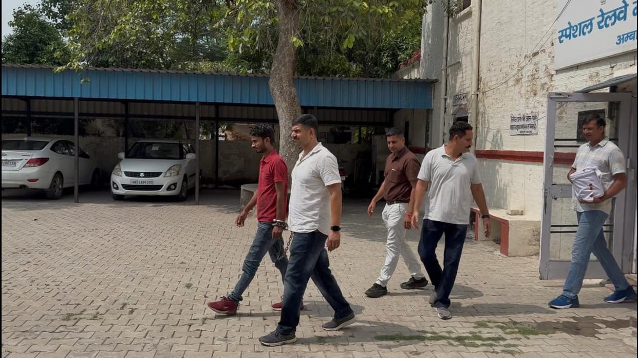 Drug smuggler arrested with 3.11 kg opium