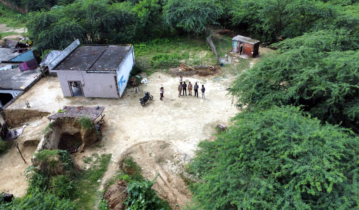 Leopard terror in Chitrahat; search conducted using drones.