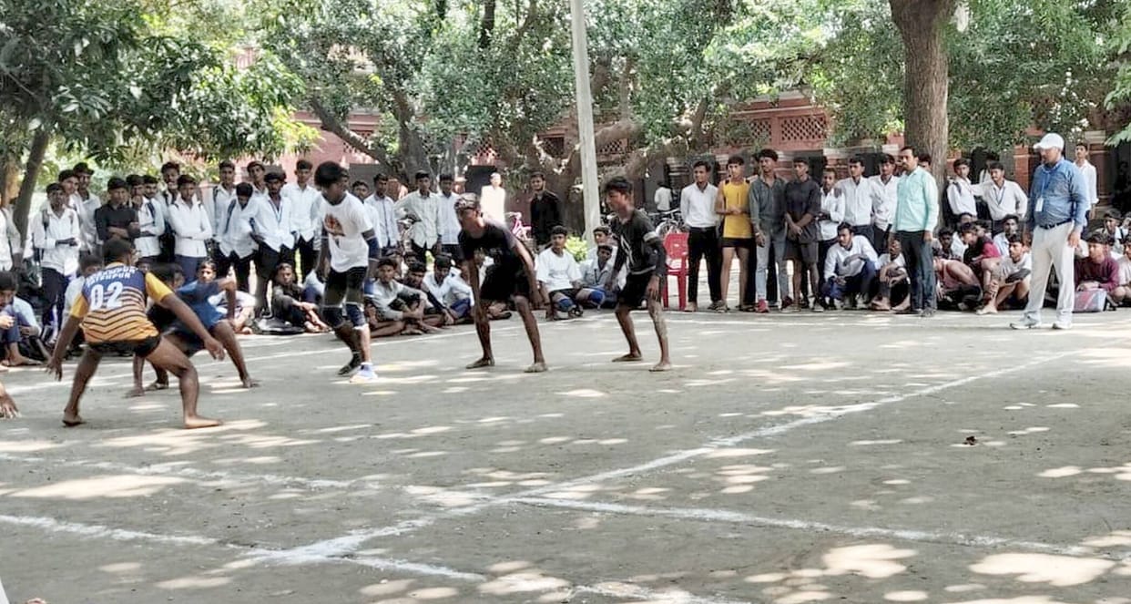Jayarampur and Kishanpur teams displayed their prowess in Kabaddi.