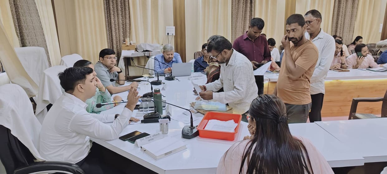 441 complaints received at 'Samadhan Diwas'; only 57 resolved.