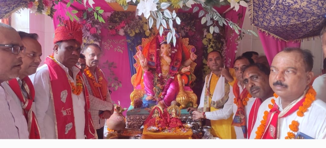Ganpati Bappa Morya, come back soon next year...