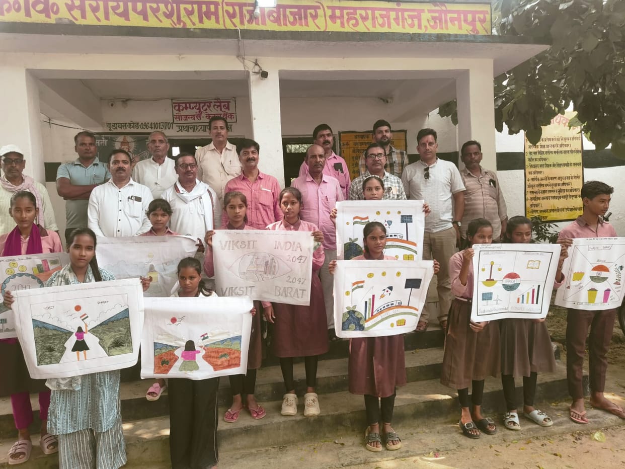 Children showed their talent in the Seva Sankalp painting competition