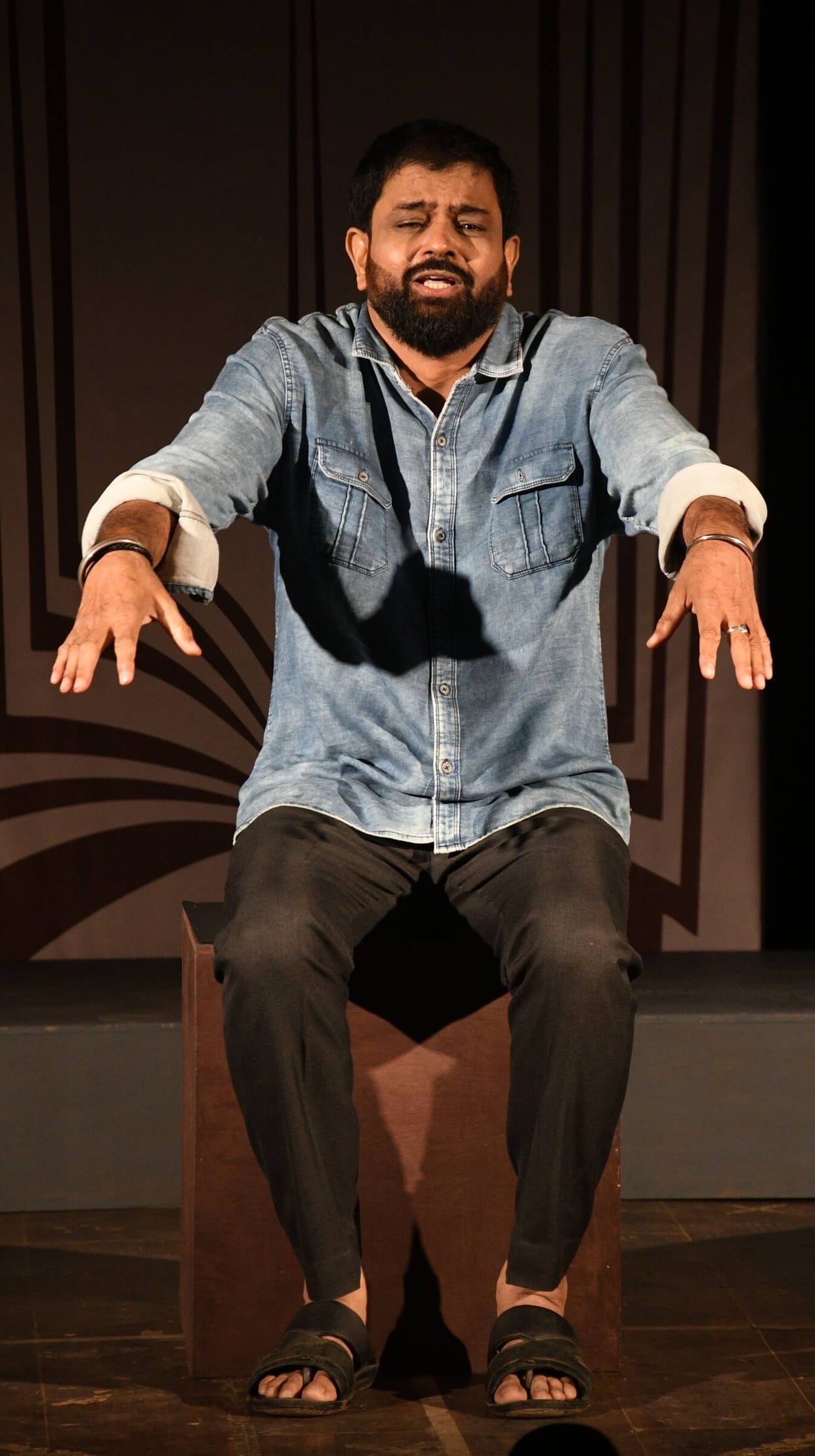 The staging of 'Dayashankar Ki Diary...' portrayed the struggles of the youth.