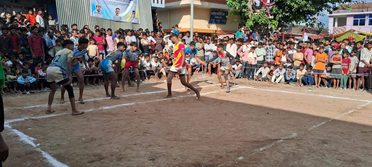 Khairigadh defeated Pradhanpurwa in the Kabaddi tournament