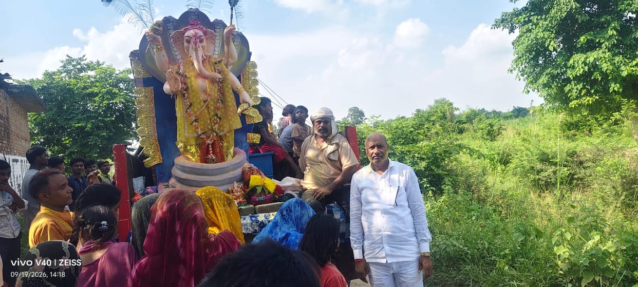 Chants of devotees echoed during the immersion of the Ganesh idol