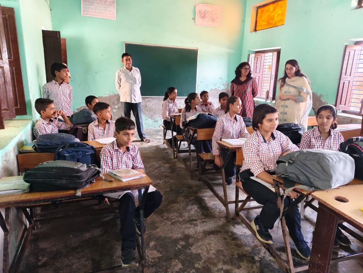 The SDM inspected Morkhedi School.