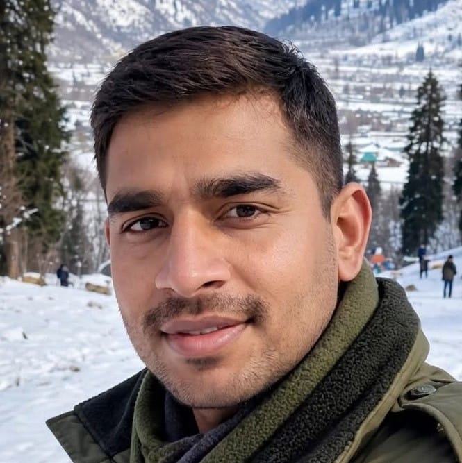 Education Havaldar posted in Srinagar dies of heart attack.
