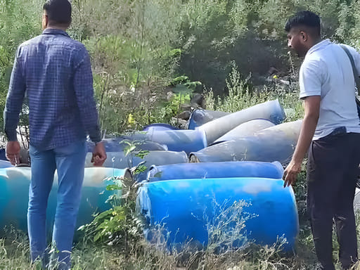 Illegal oil storage busted; one person detained, and 4,000 liters of petrol, diesel, and thinner seized.