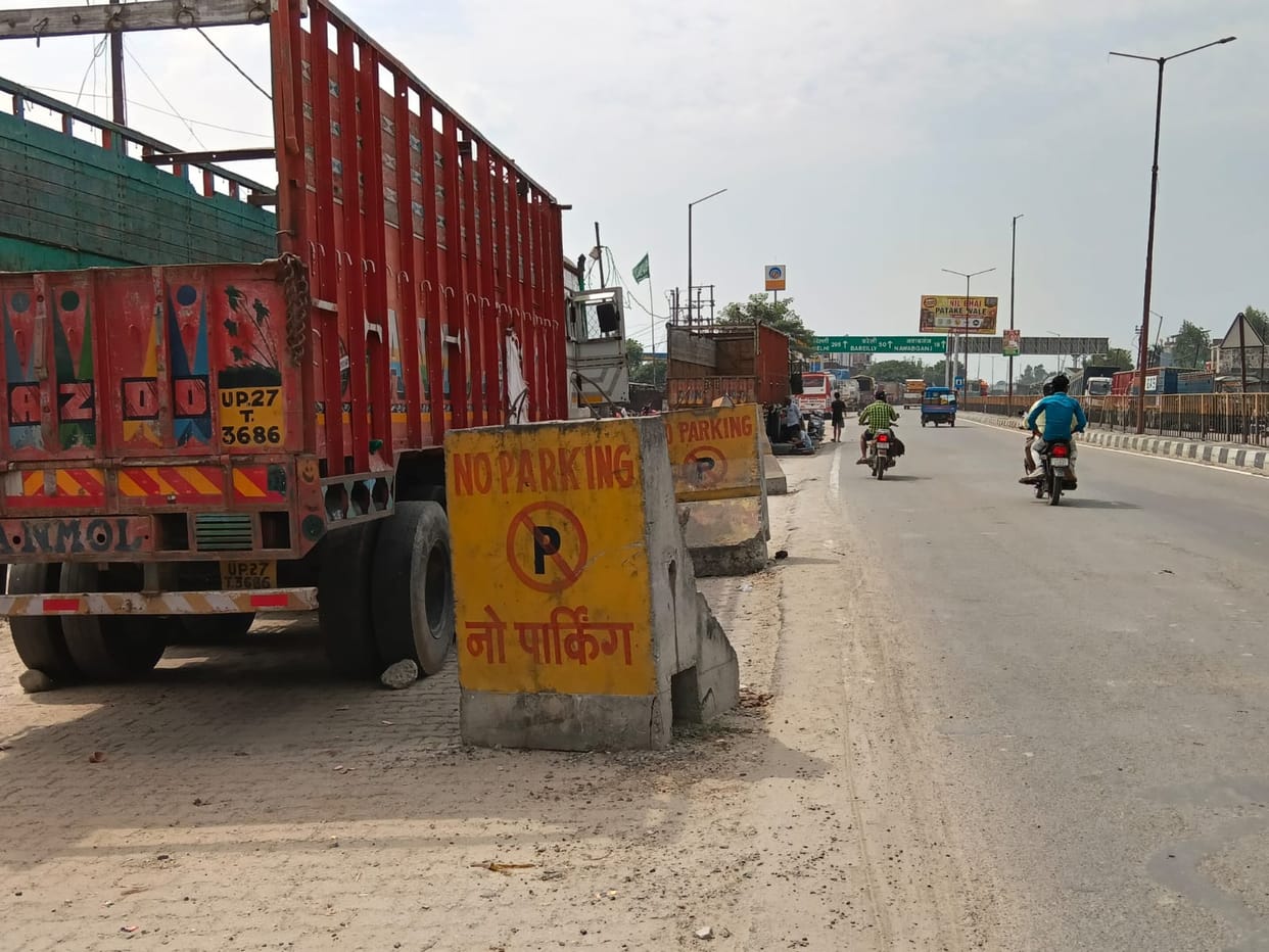 Parking up to 20 feet on the highway is becoming a cause of accidents.