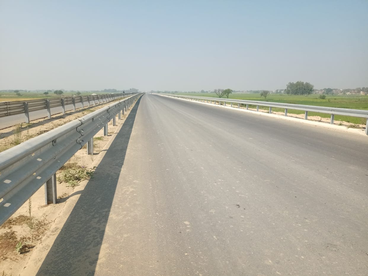 Six spurs will be constructed at Maldepur to protect the greenfield expressway from Ganga river erosion.