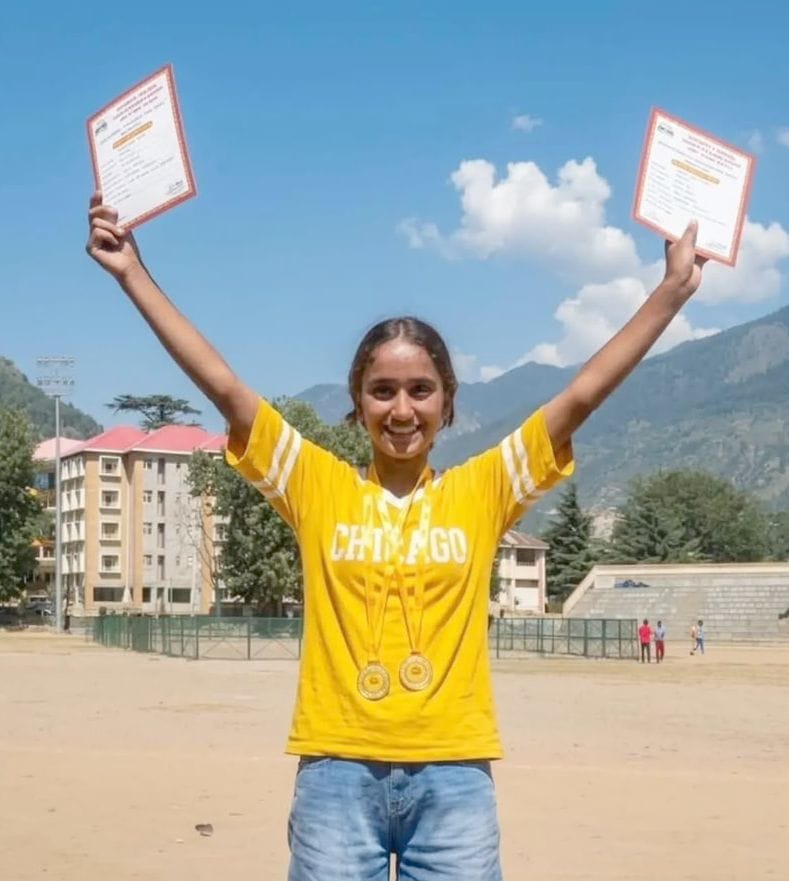 Kusum, a student of Kharga School, won two gold medals