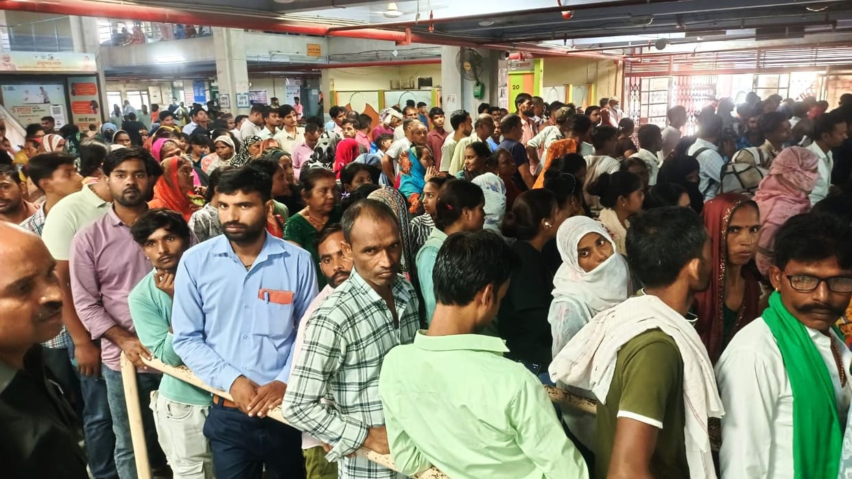 Viral outbreak: Body aches and cramps causing distress.