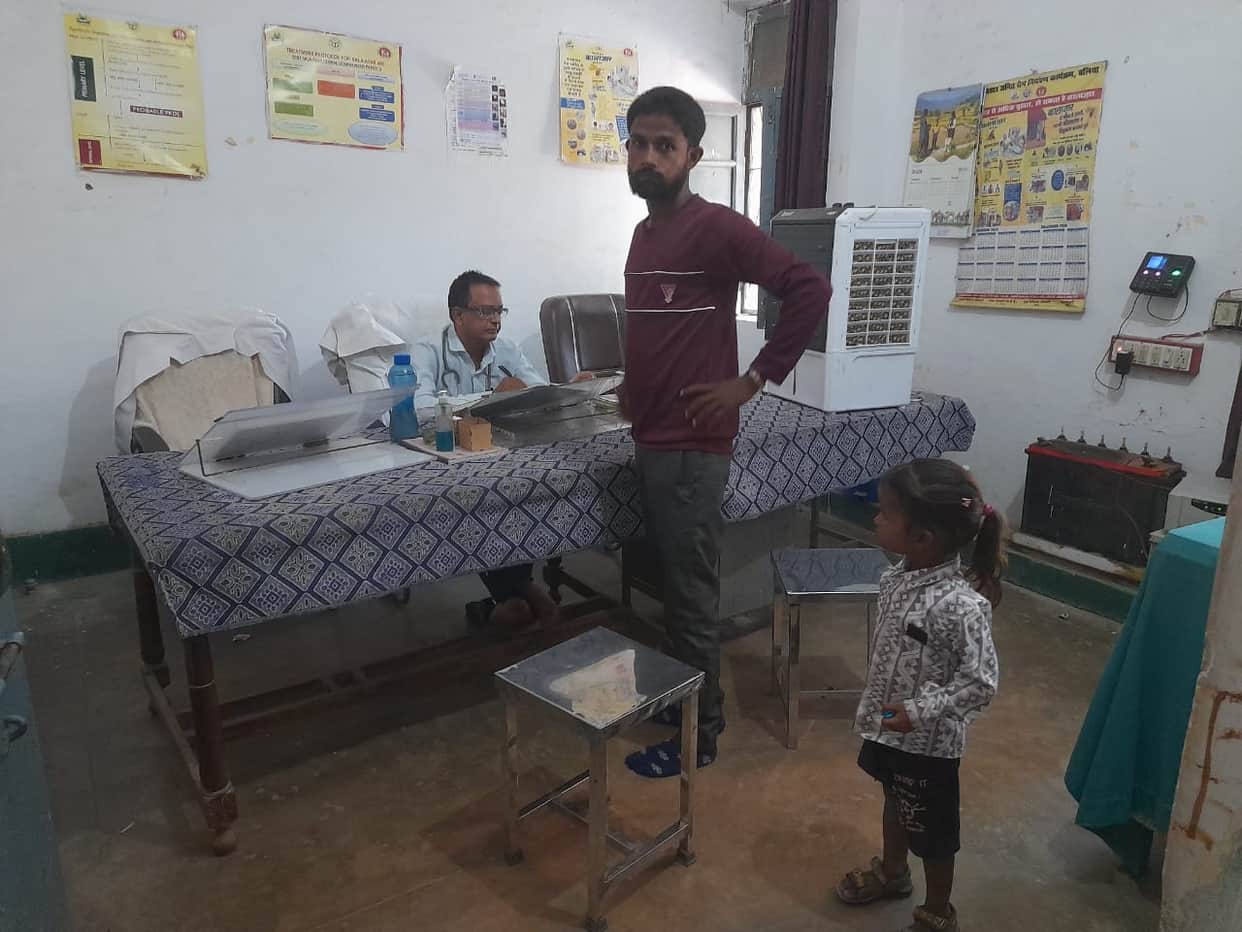 Risk of infectious diseases rises as floodwaters recede; 1,972 patients treated.