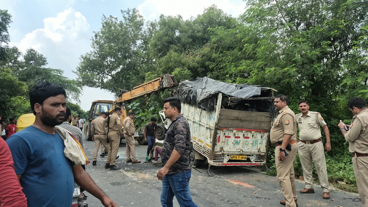 Driver dies in collision between roadways bus and loader