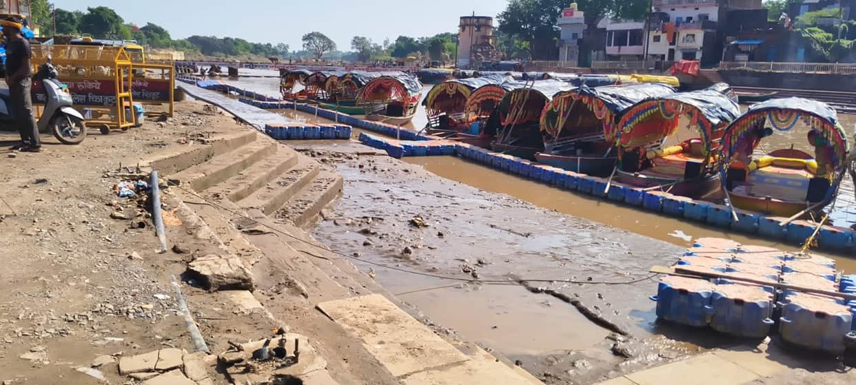 Demand to spruce up Mandakini Ghat before Pitru PakshaDemand to spruce up Mandakini Ghat before Pitru Paksha