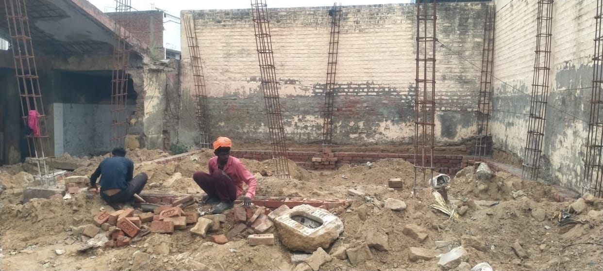 Construction of 11 public toilets started in Mahendragarh