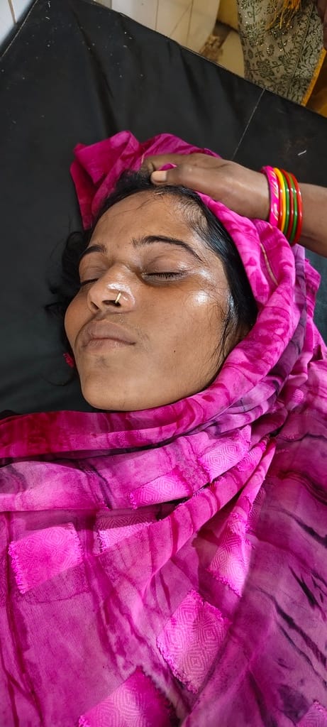 Two groups clash over tying livestock on the path; two injured, including a pregnant woman.