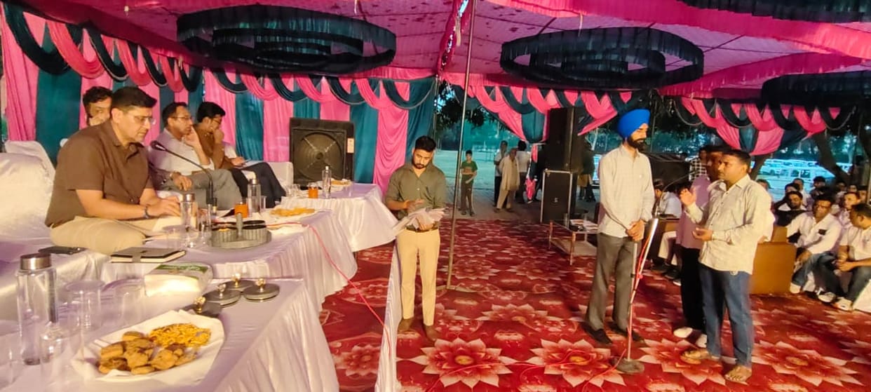 Officials resolved villagers' issues at the public grievance hearing