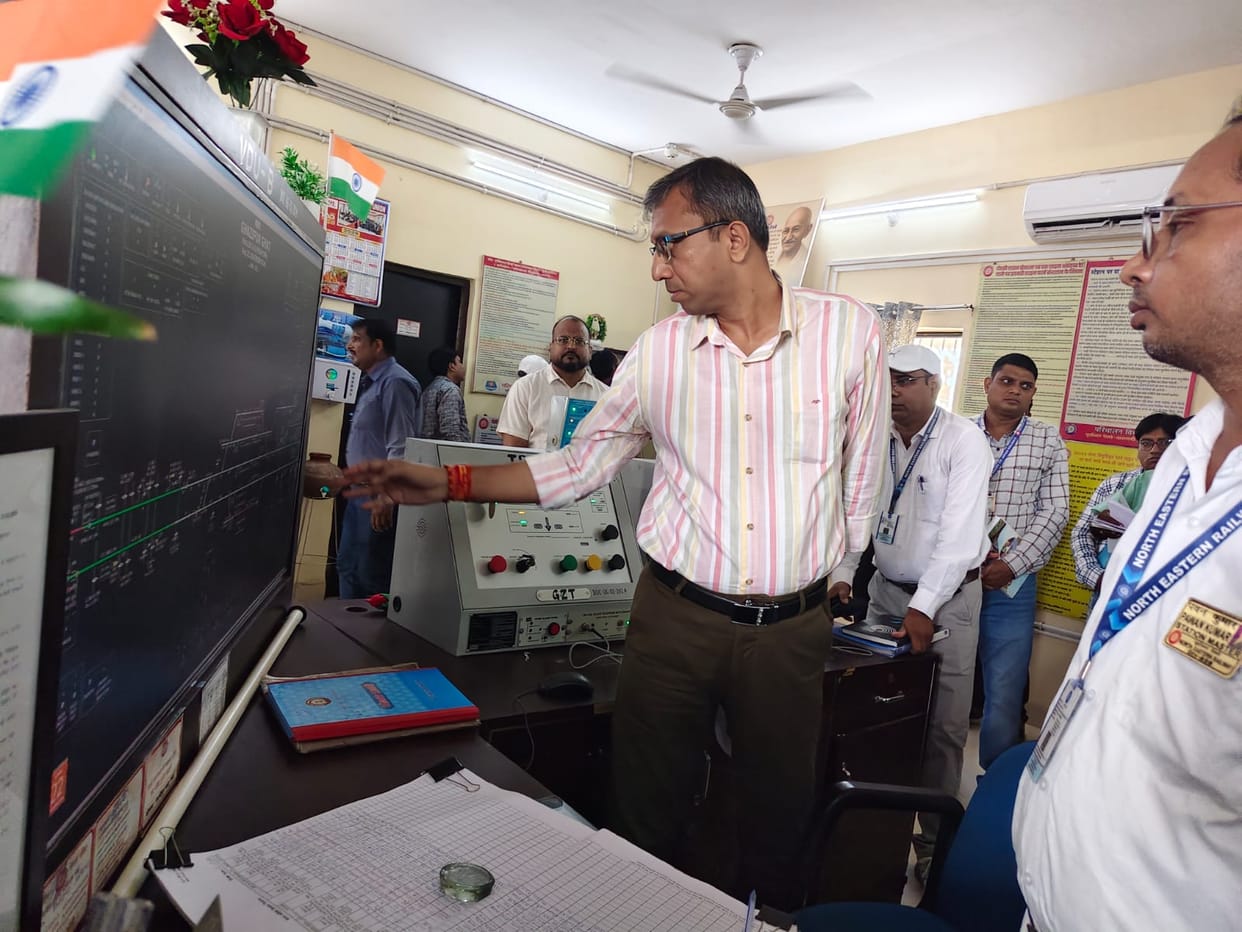 Leakage found in drain pipe; DRM orders immediate repair.