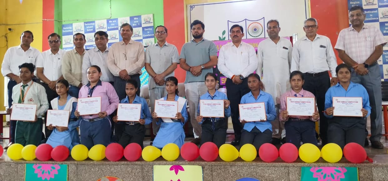 350 students participated in the speech competition.