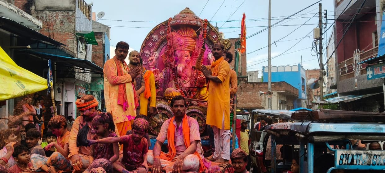 Devotees offered prayers and rituals; idols of Lord Ganesha were bid farewell.