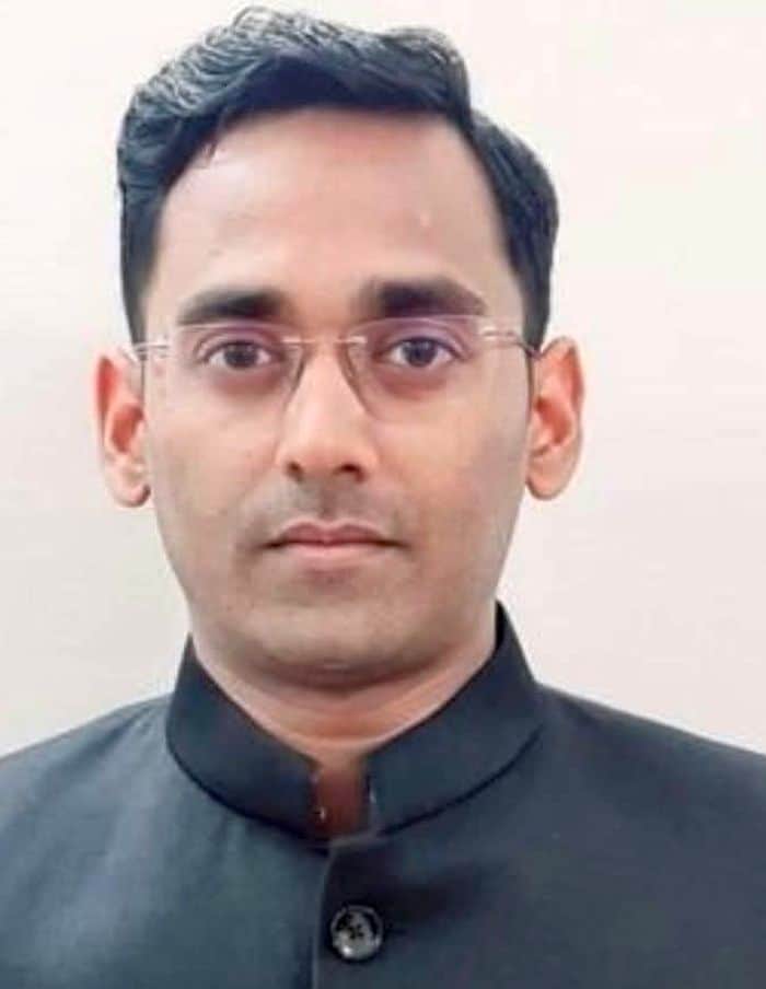 Expectations from the new District Magistrate: He will provide relief from the drinking water problem.