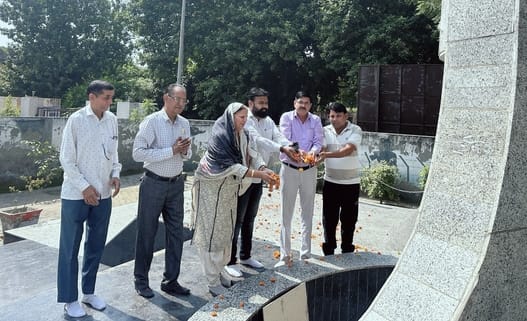 Tributes were paid to the martyrs on Haryana Martyrs' Day.