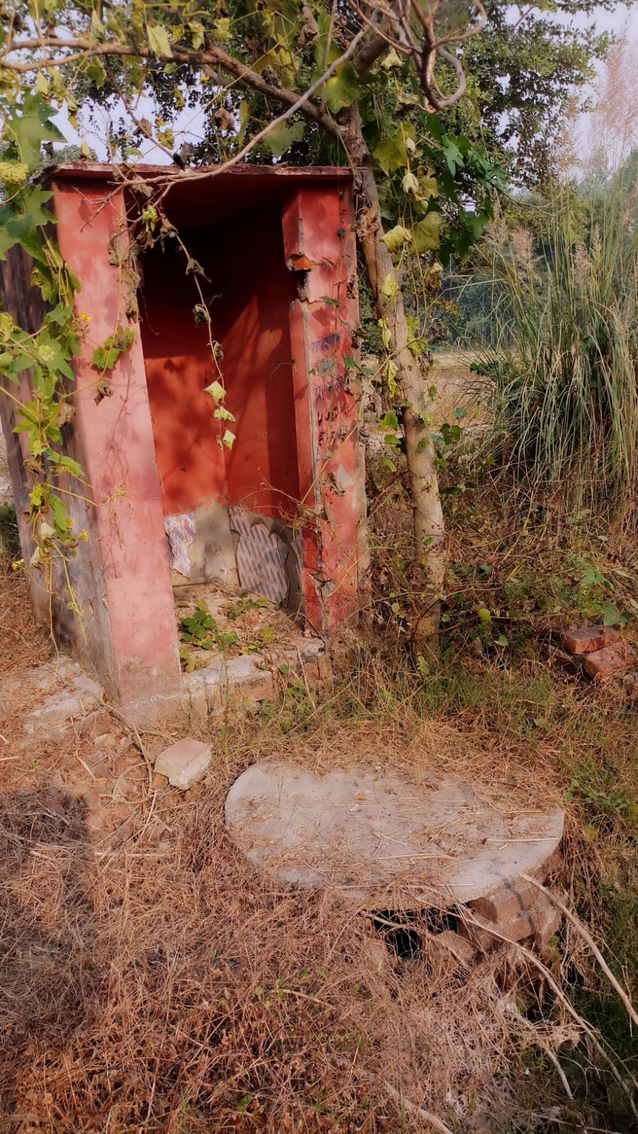 Toilets damaged without even being used.
