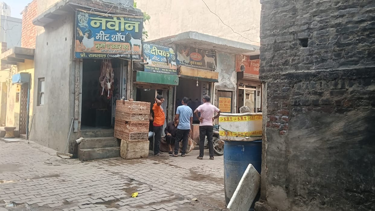 Notice issued to close 7 meat shops within two days