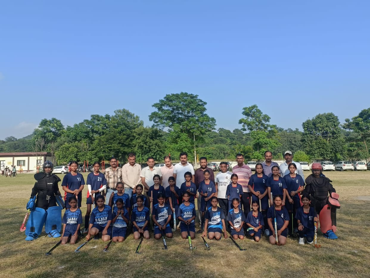 Daughters of Gondpur Banehra reach hockey final.