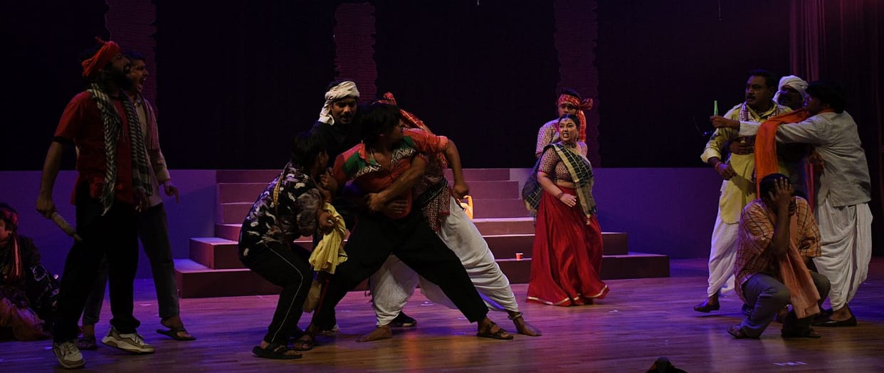 The saga of Maharaja Bijli Pasi's glory was enacted on stage.