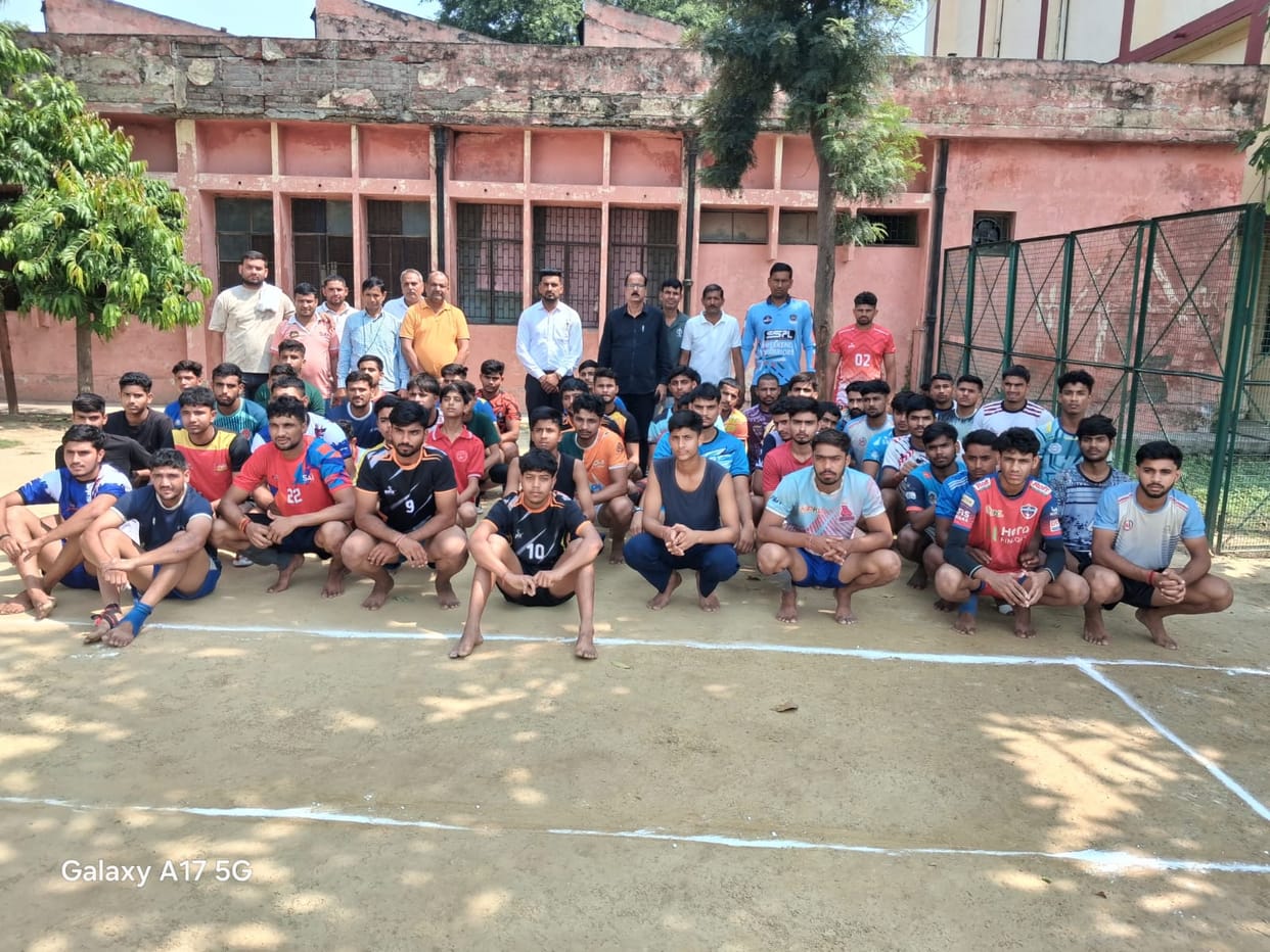 Selection of the 17-member Kabaddi team from Meerut Division.