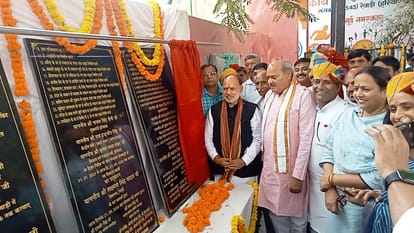 संगवाड़ी में विकास कार्यों का उद्घाटन करते विधायक लक्ष्मण सिंह यादव व भाजपा राष्ट्रीय मंत्री जय