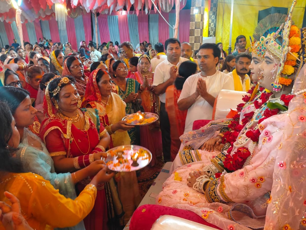 Devotees got emotional after hearing the story of Krishna-Rukmini's marriage