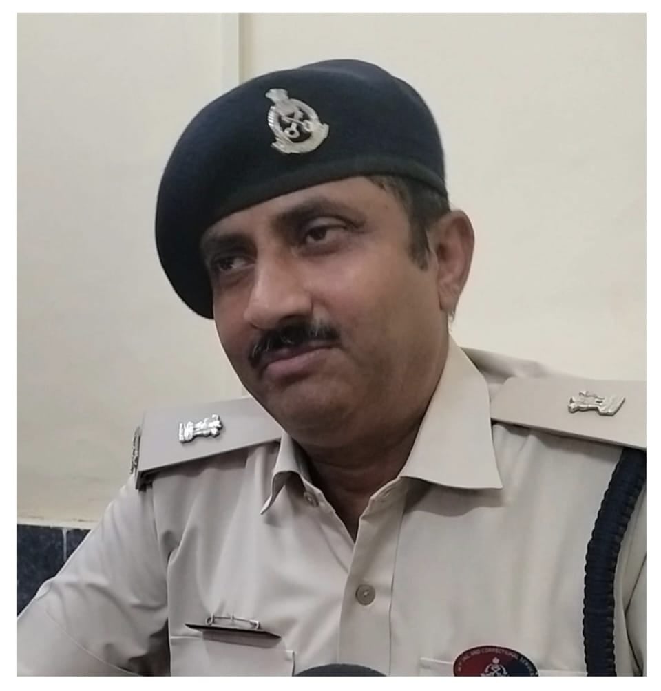 मुरैना: जिला जेल के उप अधीक्षक को जान से मारने की धमकी, फरार कल्ली गुर्जर के नाम से आया कॉल
