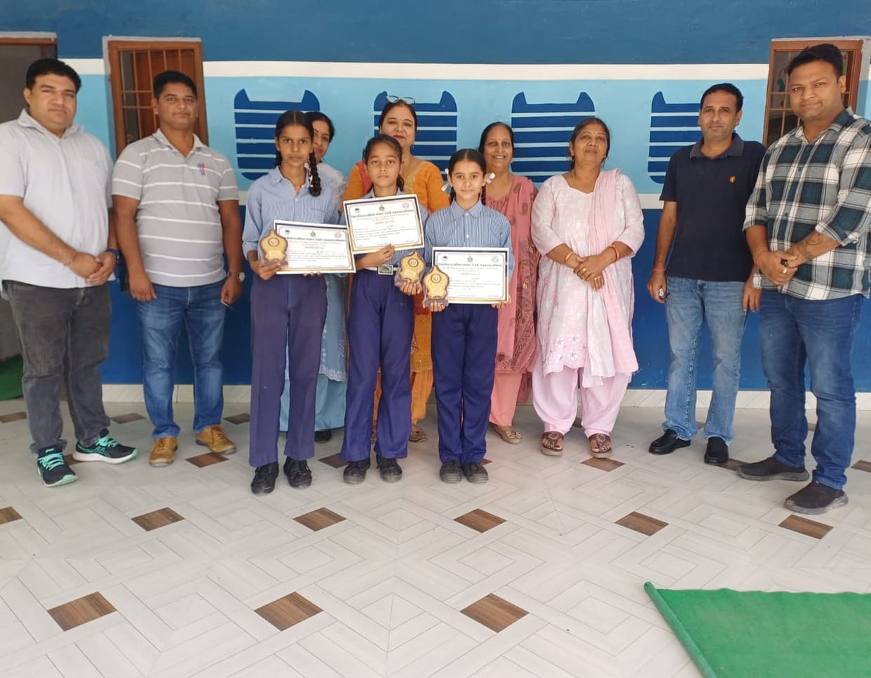 Students showed enthusiasm in district-level competitions.