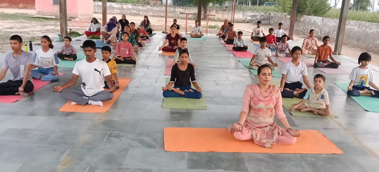 Yoga and meditation camp organized under Seva Sankalp Abhiyan