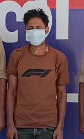 Accused of theft nabbed; cash, jewelry, and a weapon recovered