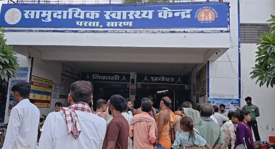 Mother rushes to save son after he gets electrocuted, both of them die.