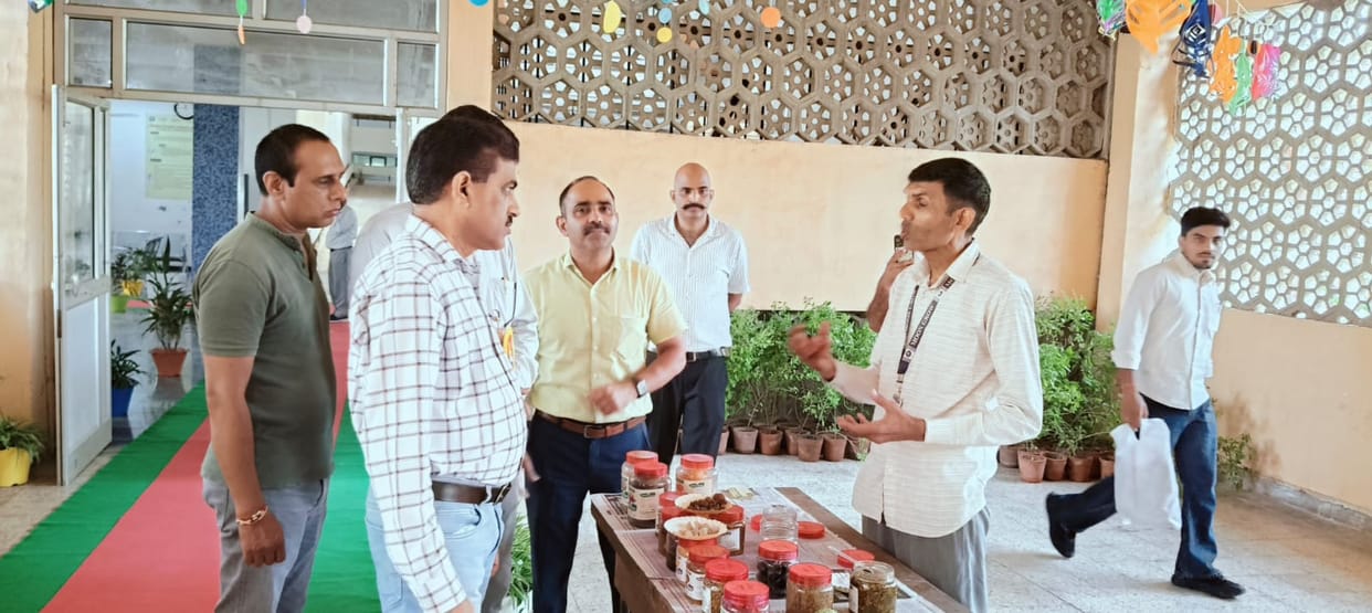 Emphasis on promoting the cultivation of medicinal and aromatic plants.