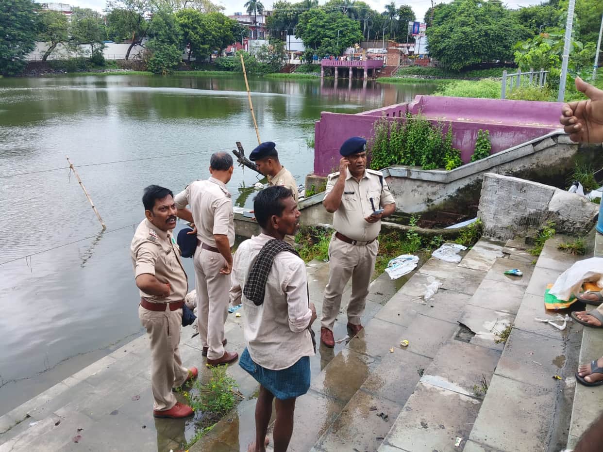 gaya dighi talab dead body found unknown person death investigation today bihar news