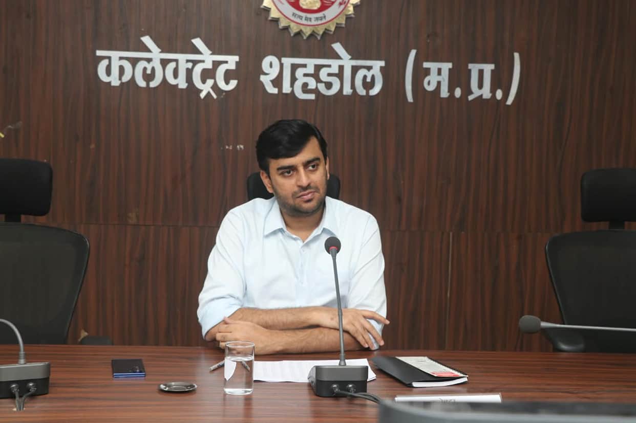 Strict action against negligence in hostels: Two superintendents suspended, salary increments of two withheld.