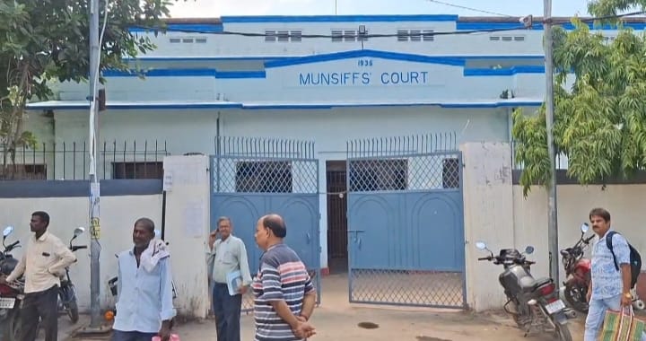 लापरवाही मामले में कोर्ट ने लौटा शो कॉज