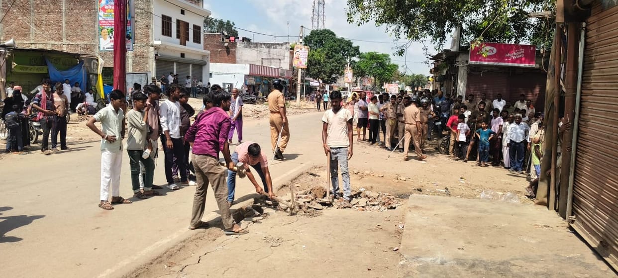 Encroachment removed from land near Matera railway station.